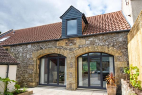 Luxury Couple's Retreat with Hot Tub at Lindores